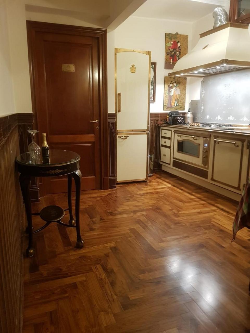 Regal House Roma Navigatori 23 Hotel Eksteriør billede